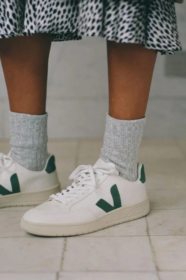 marques de renommée V12 Leather – Veja 8